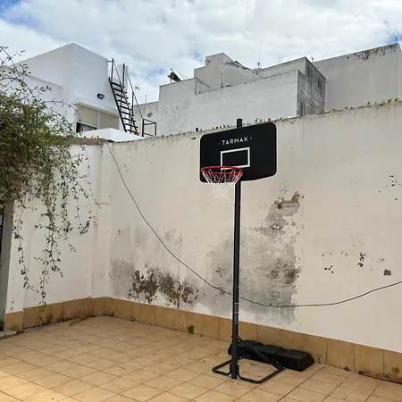 Patios De La Carmela *